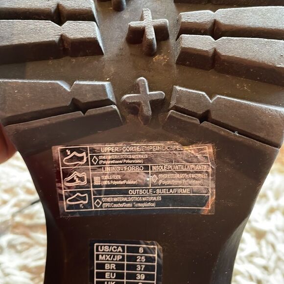 Forever 21 black heeled lace up ankle boots - Picture 13 of 13